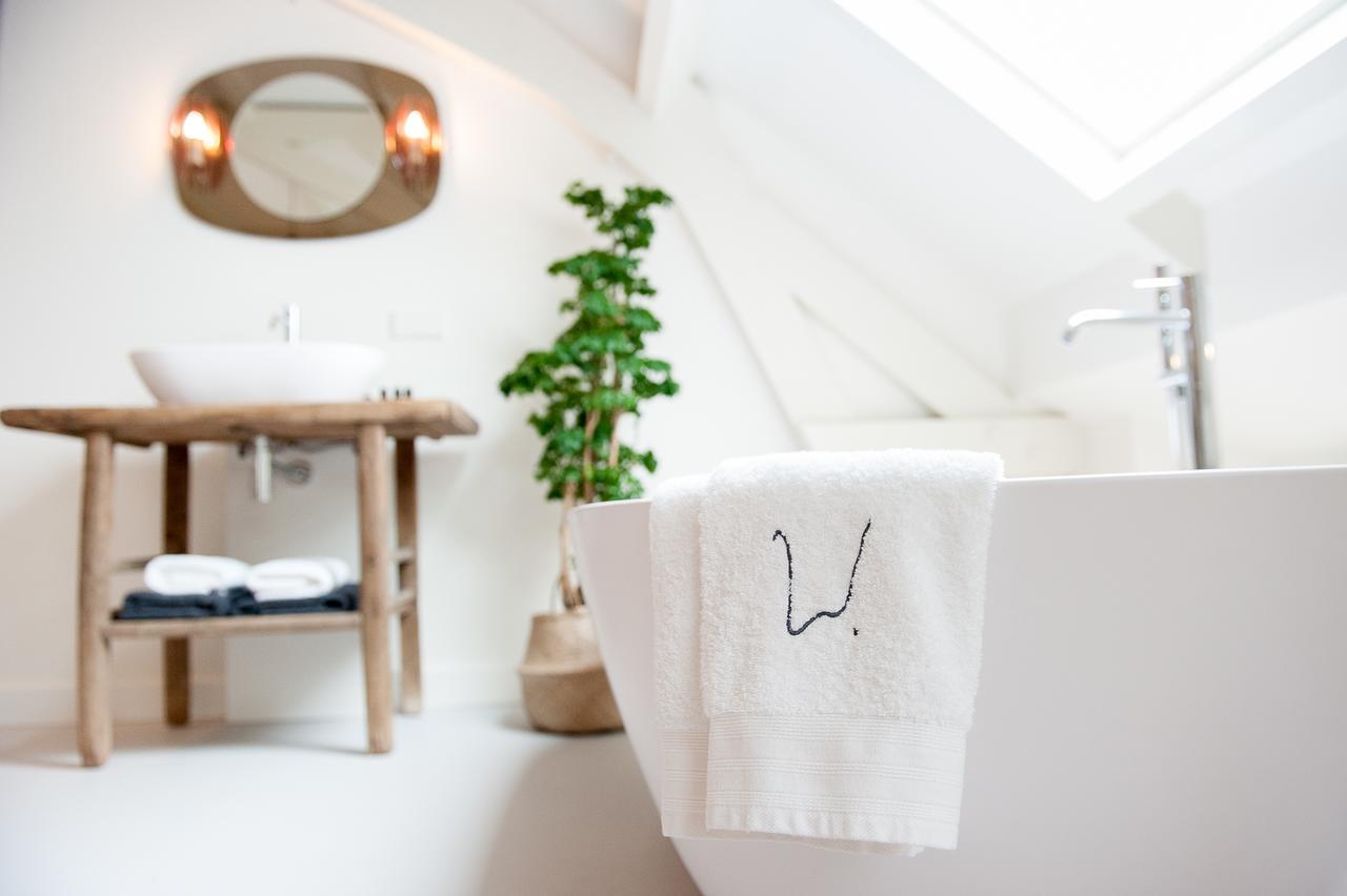 Boutique Hotel De Witte Dame Abcoude Exterior photo